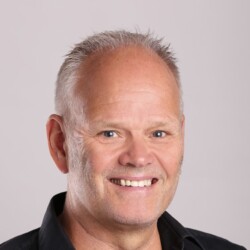 Bei Helfen-Statt-Hamstern bin ich einer der Initiatoren und ich helfe mit, dass die Bevölkerung nicht hamstern muss.