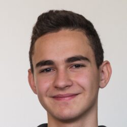 Bei Helfen-Statt-Hamstern kümmere ich mich um Aktionen & Kooperationen und biete Unterstützung im technischen Bereich.